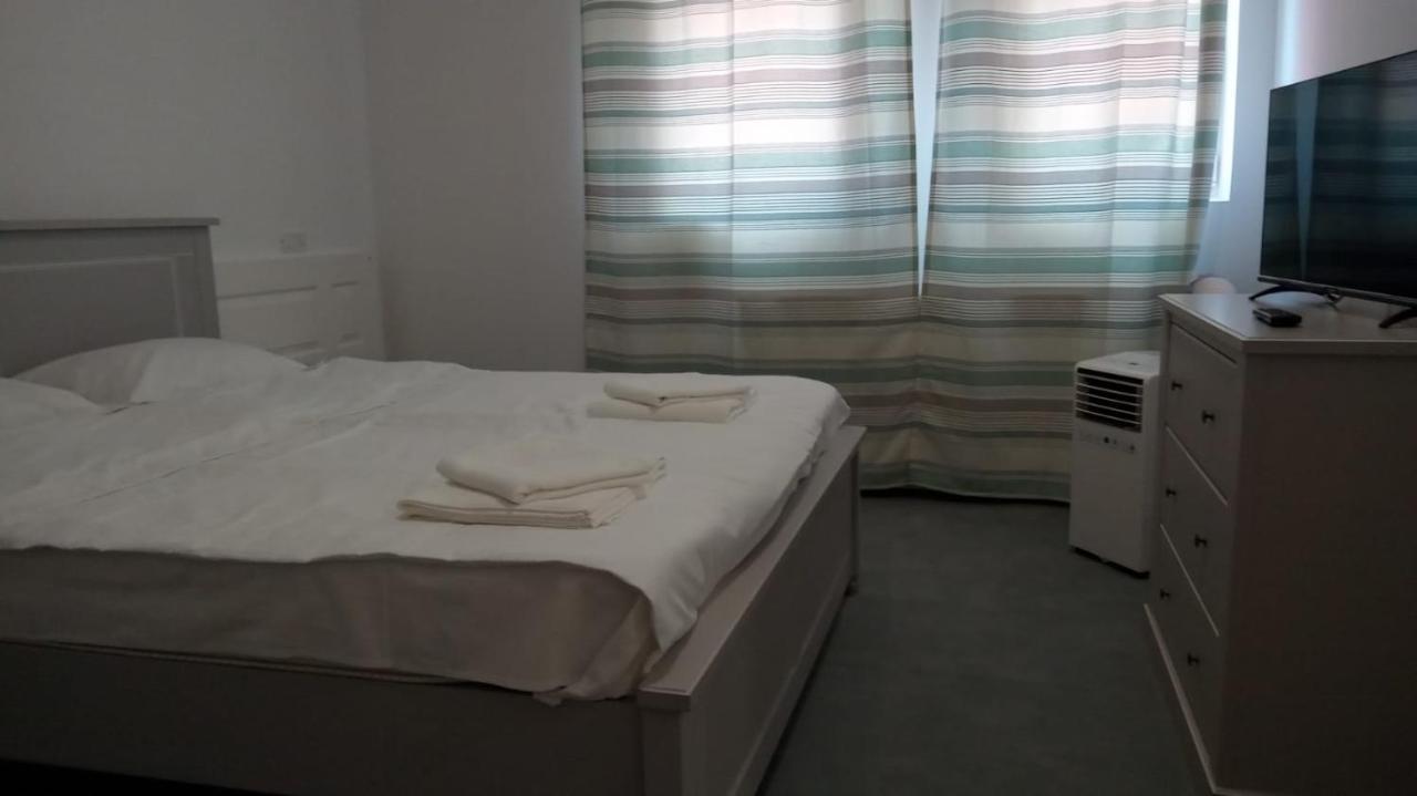 Hunedoara Sport Confort Hotel Extérieur photo